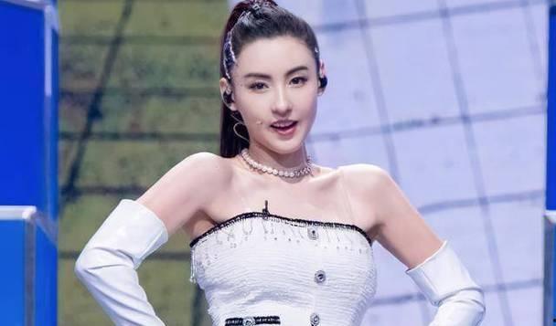 明星黑料大曝光,明星黑料大揭秘，真相背后令人震惊-第2张图片-国产精品毛片无遮挡