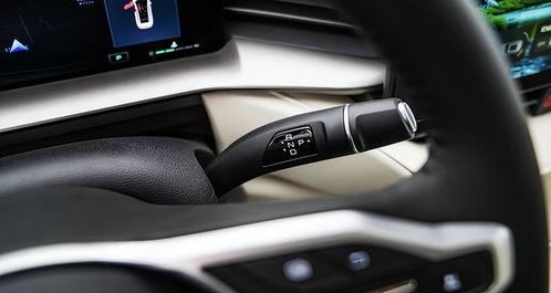 国产燃油车内饰图解视频,细节诠释品质生活-第2张图片-国产精品毛片无遮挡