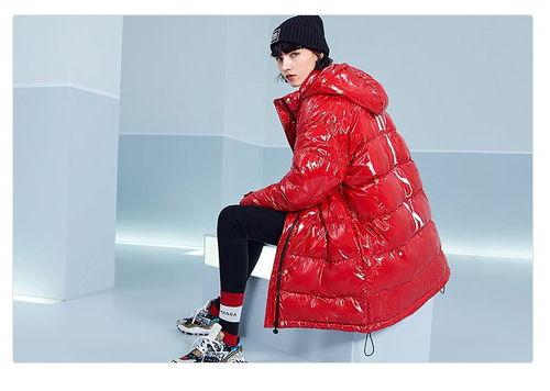 国产羽绒服试验视频,保暖性能与时尚并重-第3张图片-日韩国产一不卡在线观看 国产羽绒服试验视频,保暖性能与时尚并重-第3张图片-日韩国产一不卡在线观看